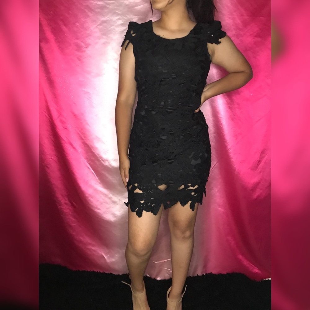 Black lace dress